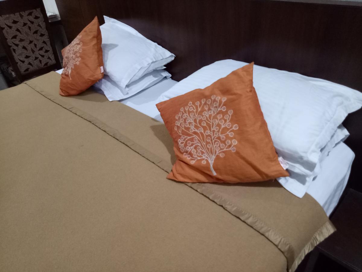 Hotel Deccan Park Хидерабад Екстериор снимка