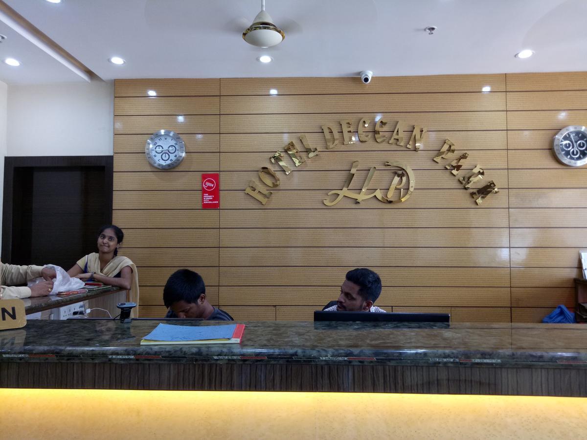 Hotel Deccan Park Хидерабад Екстериор снимка