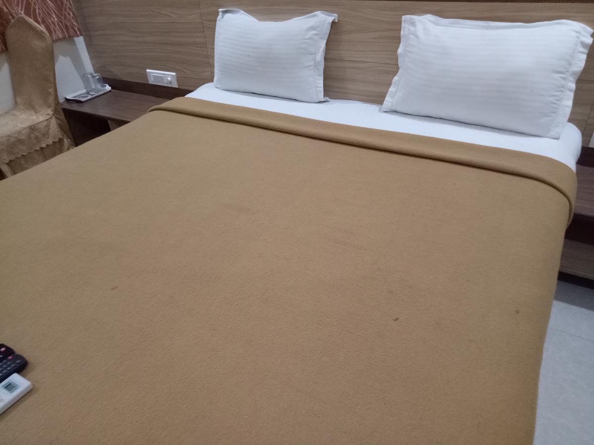 Hotel Deccan Park Хидерабад Екстериор снимка
