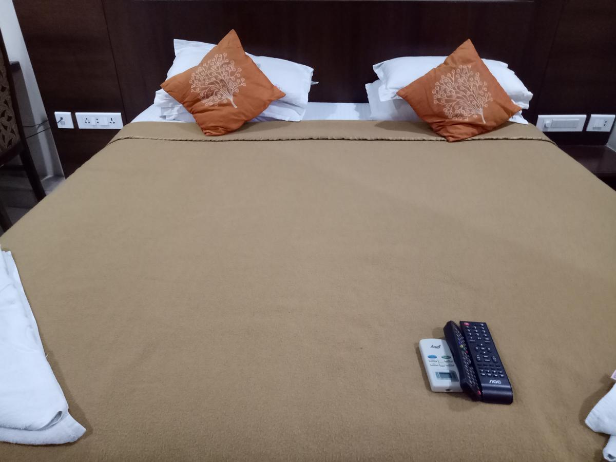 Hotel Deccan Park Хидерабад Екстериор снимка