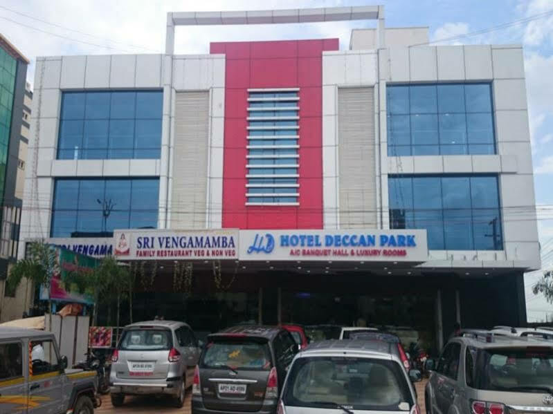 Hotel Deccan Park Хидерабад Екстериор снимка